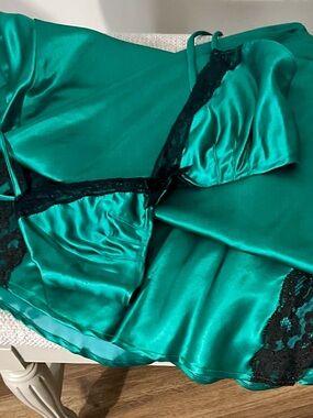 Emerald Green Silk Skirt & Bralette Set